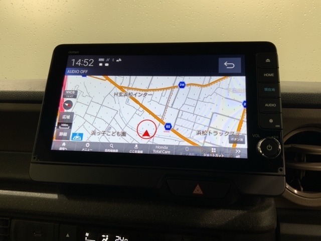 ギャザズナビ搭載です。知らない道も安心ですね！