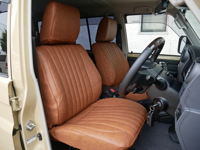 【ARB4x4カスタム】【ARBクラシックルーフラック≪アルミ製メッシュフロア