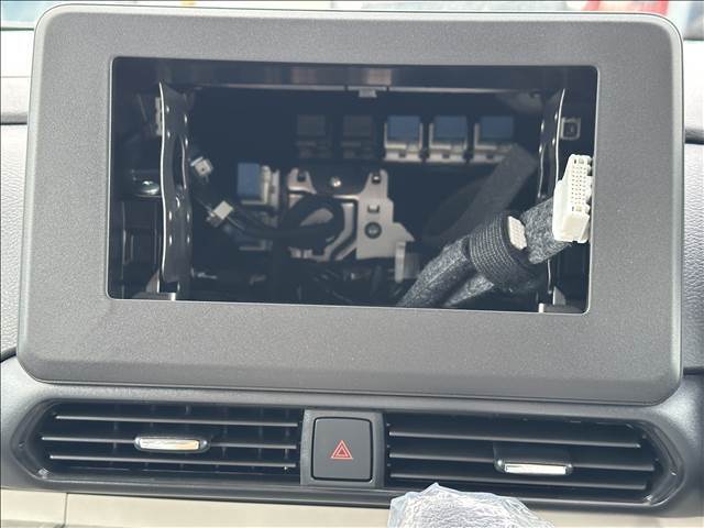 ◆充実のアフターサービス◆　車の販売はもちろん、自社整備工場・自社鈑金工場・オイル交換＆点検専門店舗を完備しておりますので納車後もお客様のカーライフをトータルでサポートいたします。