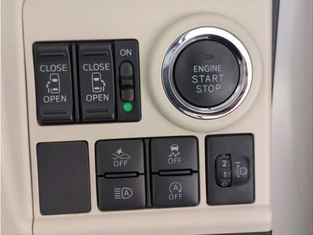 【自動車保険代理店！】弊社は『あいおいニッセイ同和損保』の自動車保険代理店です。自動車販売だけではなく、事故対応ノウハウを生かして皆様のカーライフに合わせた保険を提案させて頂きます。