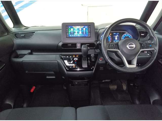 各メーカーの軽自動車をじっくり比較できるのも当店のポイントです！