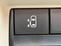 片側電動パワースライドドア装備！