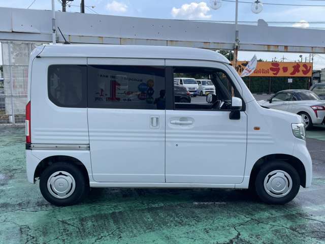 キズの詳細などお車の状態で気になることがございましたらお気軽にお問合せ下さい！出来る限りわかりやすく説明致しますので是非宜しくお願い致します！