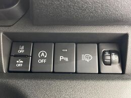 【スズキ　セーフティサポート】走行中に前方の車両等を認識し、衝突しそうな時は警報とブレーキで衝突回避と被害軽減をアシスト。より安全にドライブをお楽しみいただけます。