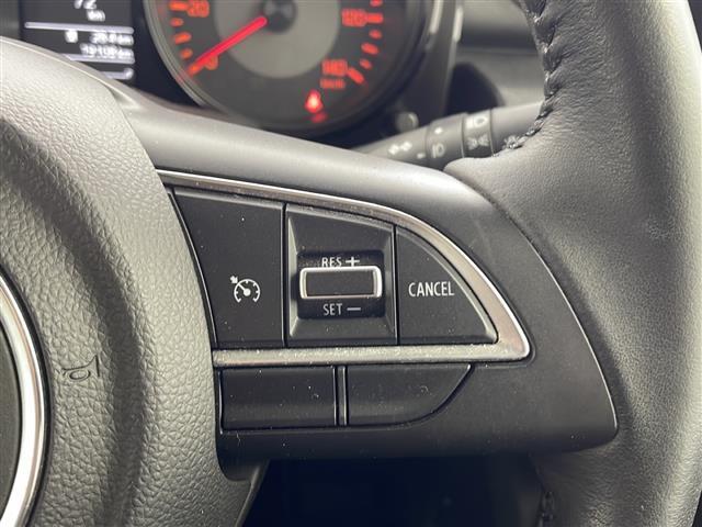 【運転席操作部】快適なドライブを楽しむための機能が装備されています！運転席から触れるので、使いやすいです！除菌プランいれていただくと、さらに清潔で安心していただけます！