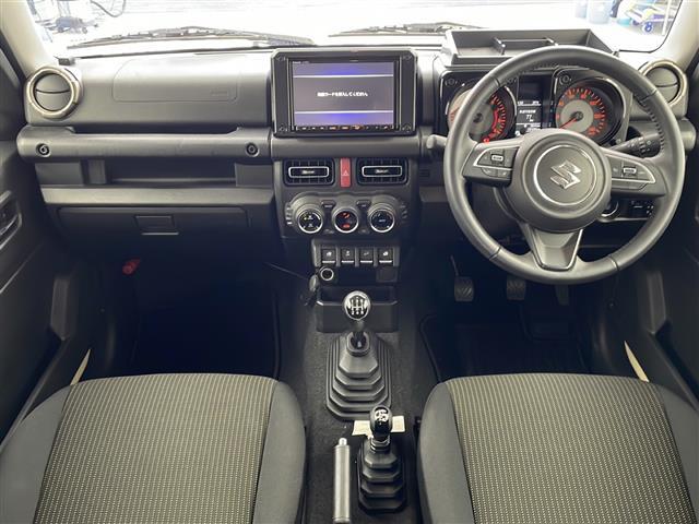 【インパネ全体】全方位で視界が広く、高い目線で運転もしやすいです！