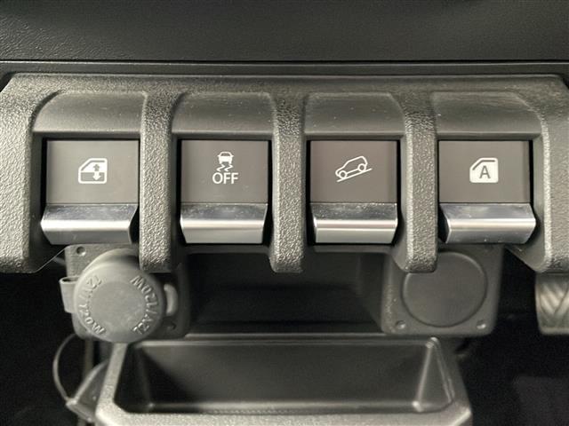 【運転席操作部】快適なドライブを楽しむための機能が装備されています！運転席から触れるので、使いやすいです！除菌プランいれていただくと、さらに清潔で安心していただけます！