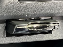 【ETC】高速道路の料金所をストレスなく通過！話題のスポットやサービスエリアに多い「スマートIC」利用時は必須のアイテムです。当店でセットアップを実施、ご納車当日からすぐにご利用いただけます！