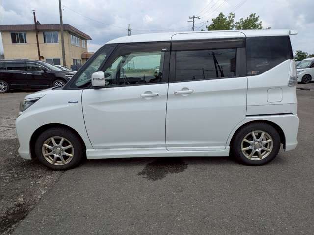 ★画像や動画を見ただけでお車の検討を進める事に抵抗がある方でも気軽に利用できるオンライン商談ならお車の検討はもちろん営業担当や店舗の様子も生中継でご覧いただけますので安心してお車をご検討頂けます。