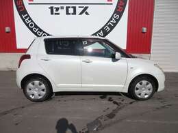 当社は支払総額の金額が当社へお支払いいただく金額となります。オプション等をご希望されない限りお支払総額が乗り出し価格となります、ご希望されないオプション等は自動で追加いたしませんのでご安心ください。