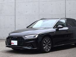 ●Audiが最初に採用したLEDポジショニングランプ。シャープなラインで昼間でも点けていたいと思うほど上品でオシャレです。夜間走行時はさらに目立ちます！