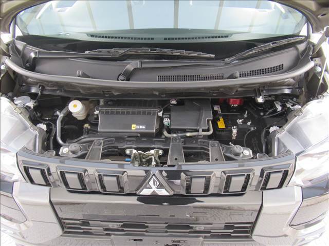 弊社は車検のコバックも提携しており、月々の車検台数300台の実績もありますので、納車後のアフターケアーもご安心ください。