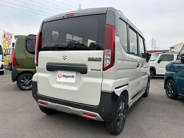 ☆車の保険は買ったところで加入するのがベストです。保険に関しても大手保険代理店をしておりますので安心してお任せください。不慮の事故の際も自社鈑金工場と連携して修理を進めてまいります☆
