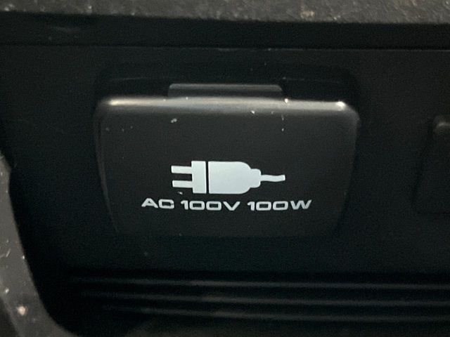 【1500Wアクセサリーコンセント】消費電力1500Wまでの家電が使えます。キャンプやスポーツ・アウトドアでのアクティビティはもちろん、災害・停電の際に大活躍♪