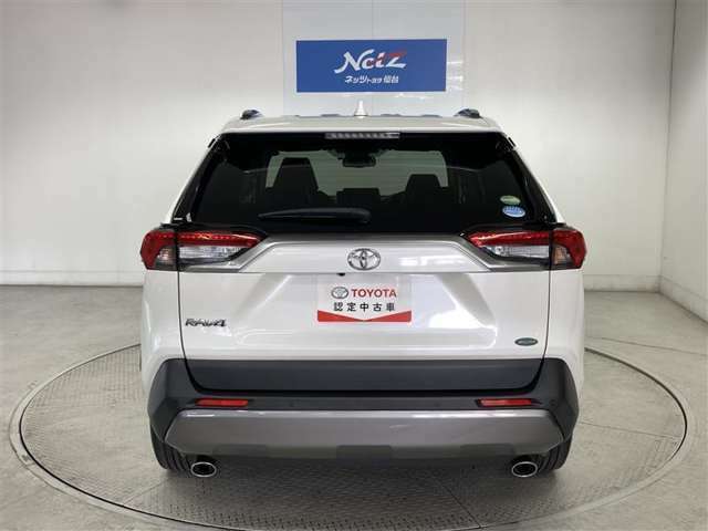 いつでも、どこでも、行きたい場所へ自由に行ける。世界を広げる、RAV4！！