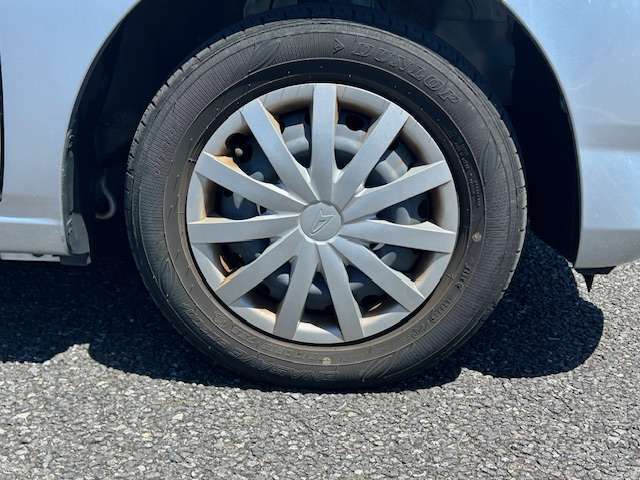 新品のタイヤもご準備しております☆