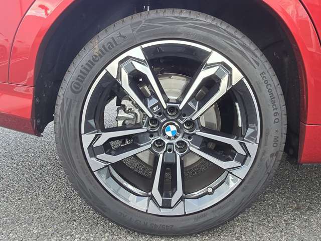 右後リヤ 245/45R19