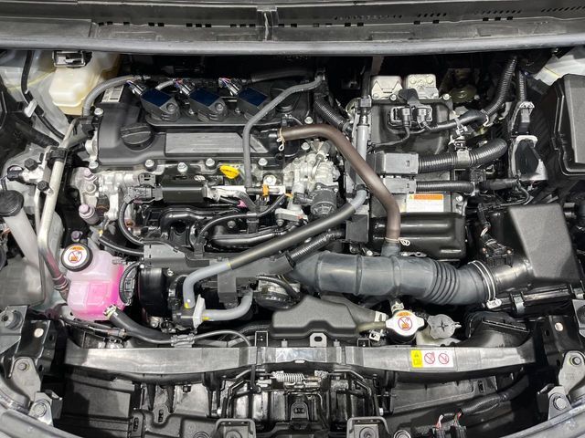 親切・丁寧な専門メカニックスタッフが応対！・車検・点検整備・事故等の修理などアフターサービスも安心。お車のカスタマイズもネクステージのサービススタッフまでご相談ください！