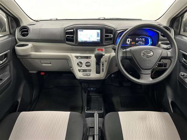 シンプルな装備で運転がしやすい！予防安全装備もついていて、初心者の方にもオススメ！