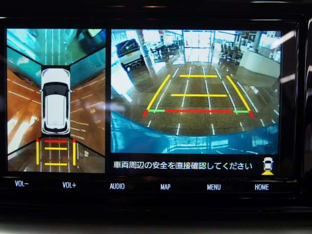 パノラミックビューモニターで車庫入れ助かりますよ！