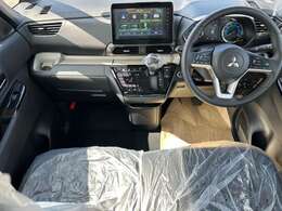 【インパネ全体】全方位で視界が広く、高い目線で運転もしやすいです！