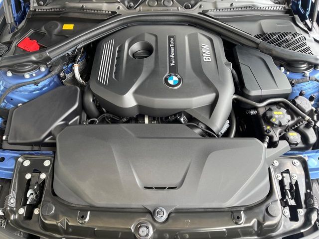 ●当店では、各メーカーの専用診断テスターを導入。国家資格を持つテクニカルスタッフも常駐しておりますので、万が一の際にも安心してご利用いただけます。
