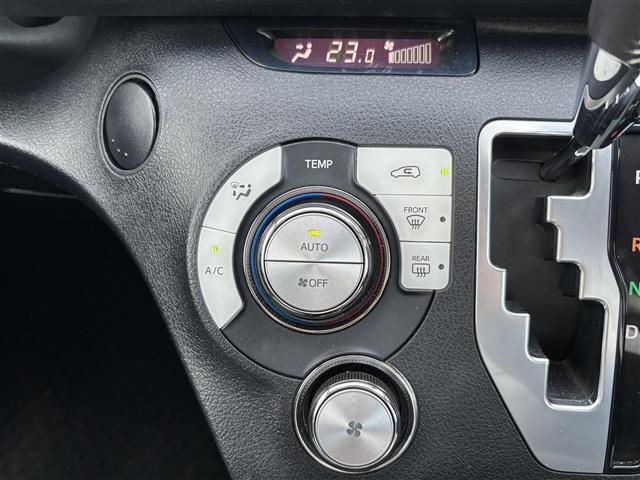 【買取車両ダイレクト販売】ガリバーが一般のお客様より直接買取させていただいた新鮮な車両です。ダイレクト販売だから安さと新鮮さが違います。数ヶ月から1年間展示し続ける中古車専売店とは状態は全く別物です。