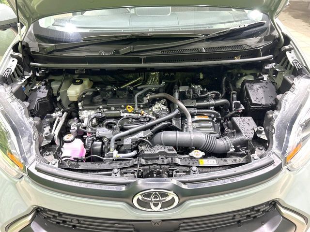 親切・丁寧な専門メカニックスタッフが応対！・車検・点検整備・事故等の修理などアフターサービスも安心。お車のカスタマイズもネクステージのサービススタッフまでご相談ください！