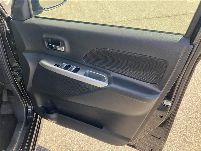 ご成約頂いたお車は全車保証付で納車後も安心！有料オプションで長期保証をお選びいただくことも可能です。
