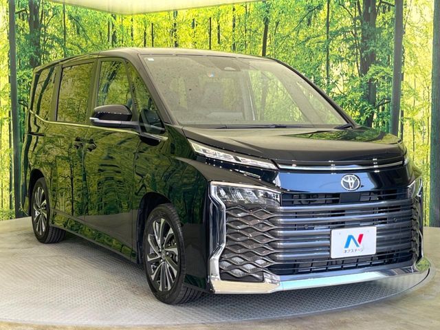 大好評のボディコーティング「弾スプラッシュコート」もご納車までに施工可能。通常のガラスコートと異なる、耐久年数6年の無機質ガラスコーティングが、ボディをキレイな状態に保ってくれます。