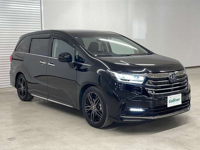 【右斜前】『外装：右斜前側』の画像になります。写真の内容に関してご不明点、ご質問等がございましたらお気軽にガリバー店舗までお問い合わせください。