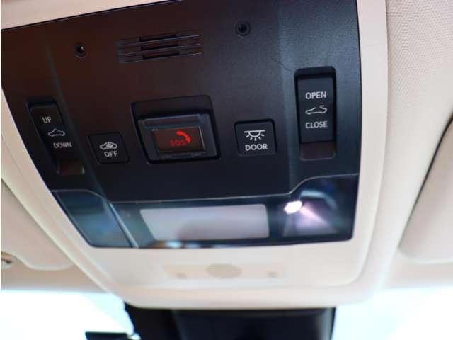 自社整備工場から板金工場、保険やローン等お車に関してはフルサポート！楽しいカーライフのお手伝いをぜひお任せください！自社板金工場・に加え、運輸支局認証工場にて、しっかり点検整備させて頂いております。