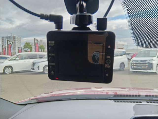 当店車両を閲覧頂き、ありがとうございました！！掲載内容ではわからない事やお客様が気になる事、何でも構いませんのでまずはお気軽にお問い合わせ下さい♪お電話・メールどちらでも結構です。