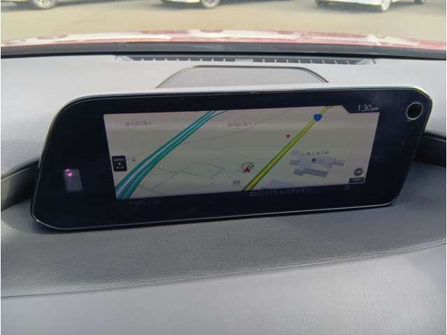 マツダ車はもちろんの事、他社様のお車も豊富に在庫で常時40台以上展示中♪あなたにピッタリのお車が見つかるはず！手稲ユーカーランドのスタッフ全員でお待ちしております♪