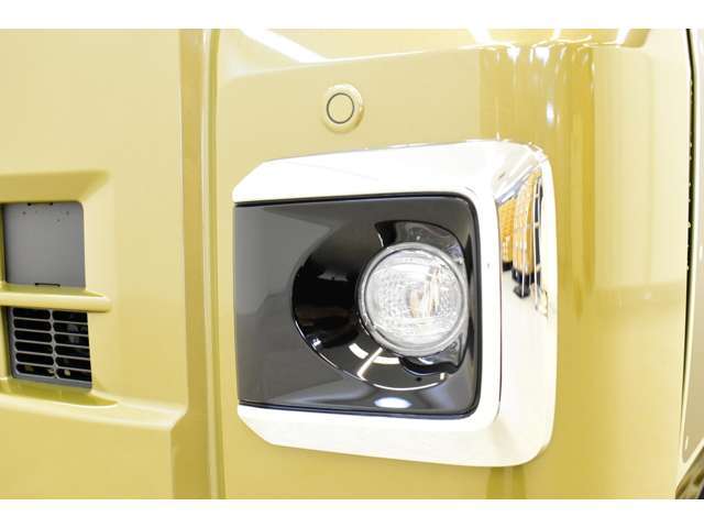 もちろんフォグランプもLED！