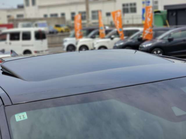 ★お店の取り扱いサービス★新車、中古車販売！輸入車販売！高価買取！自動車保険！車検！整備！板金塗装！カーナビ、各種パーツ販売取付！カークリーニング＆各種コーティングなど、ご納車後もフルサポート！