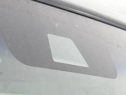 【ホンダセンシング】走行中に前方の車両等を認識し、衝突しそうな時は警報とブレーキで衝突回避と被害軽減をアシスト。より安全にドライブをお楽しみいただけます。