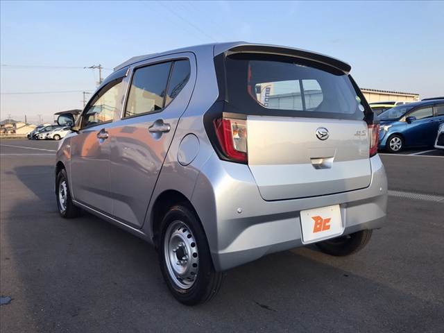 気になる車両などあれば、すぐにお問合せ下さい！右のカーセンサー専用ダイヤルからお電話いただくとスタッフがご質問にお答えいたします。