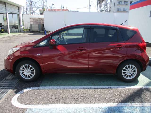 中古車の魅力は、通常別途かかるオプションがほぼ装備されている事です！！お買い得かと思ったらまずはお問い合わせを！！中古車という特性上、早い者勝ちです・・・