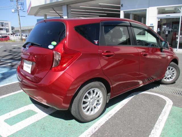 納車前点検整備費用込み！全国納車可能ですのでお気軽にお問い合わせ下さい♪お電話＆E-Mailお待ちしております。クレジット最長6年(72回)や自動車保険、各種ボディコーティング、部品取付も取り扱っております。