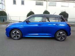 スイフト1.2HYBRID全方位モニター付9インチナビTV付前後ドライブレコーダーETC2.0　SUZUKIコネクト対応　純正フロントアンダースポイラー付