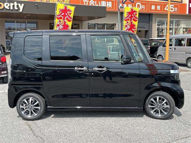 ■□■□■ 在庫車のほとんどは、オートオークションもしくはディーラーさんから購入したものなので、品質も保証されています！！  【HPもご覧ください https://www.libertynet.jp/】 ■□■□■