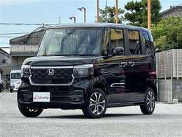 ■□■□■ 軽自動車も普通車も在庫数は 約6000台！！  グループ年間販売台数は20000台！！ 大量販売・大量仕入で1台あたりのコストを削減しています！！  ■□■□■