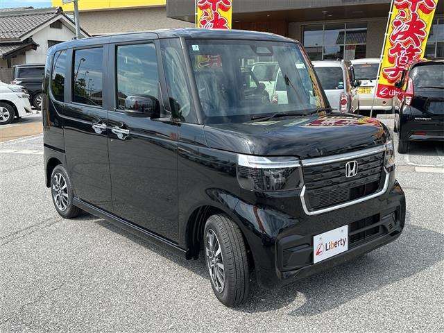 ■□■□■ アフターサービスも安心！！ 自社整備工場・自社鈑金工場・積載車を完備しておりますので、お客様のご購入後も手厚くサポートいたします！！  ■□■□■