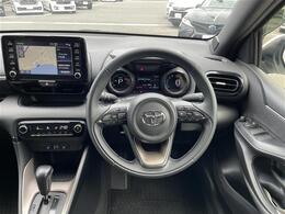 【インパネ全体】全方位で視界が広く、高い目線で運転もしやすいです！