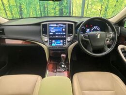 グループ総在庫数約30，000台！！全国の系列店からメーカー・車種問わずご紹介出来るので、あなたにピッタリのお車が見つかるはずです♪まずはお問い合わせ下さい☆