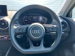 Audi Approved小山では厳選したAudi認定中古車を取り揃えております。「納車前100項目点検整備」・「Audi認定中古車保証」で安心の“Audi Life”をご提供させていただきます