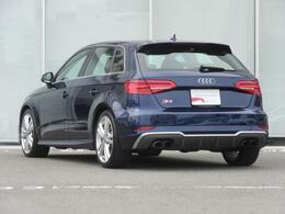 Audi Approved 有明店では、展示車両すべてに第三者査定機関「AIS」の「車両品質査定書」をご準備しております。実写が見れない不安も、査定書があれば安心です。