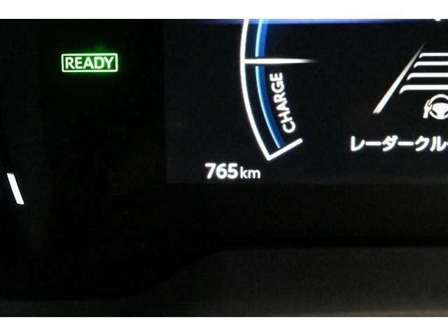 走行距離：765km（撮影時）　ご来店時や納車時には展示の移動や整備などで、若干 距離が進んでいる場合がございます。