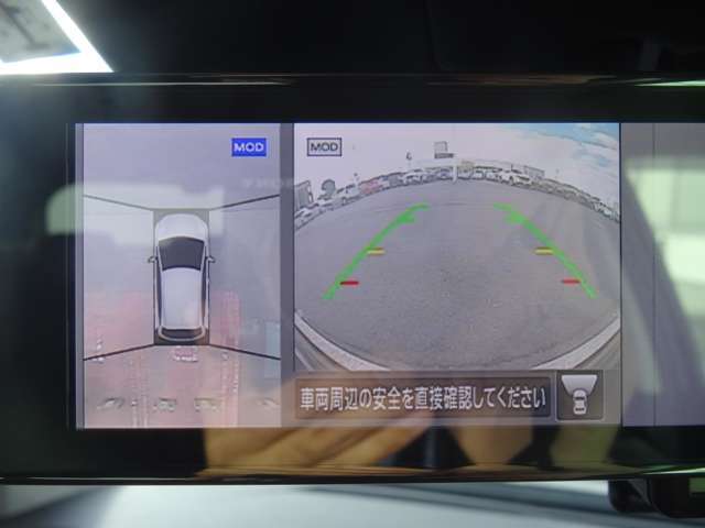 アラウンドビューモニターは車両の上空から見下ろすような映像で全方向見れるので、車庫入れが楽になります♪